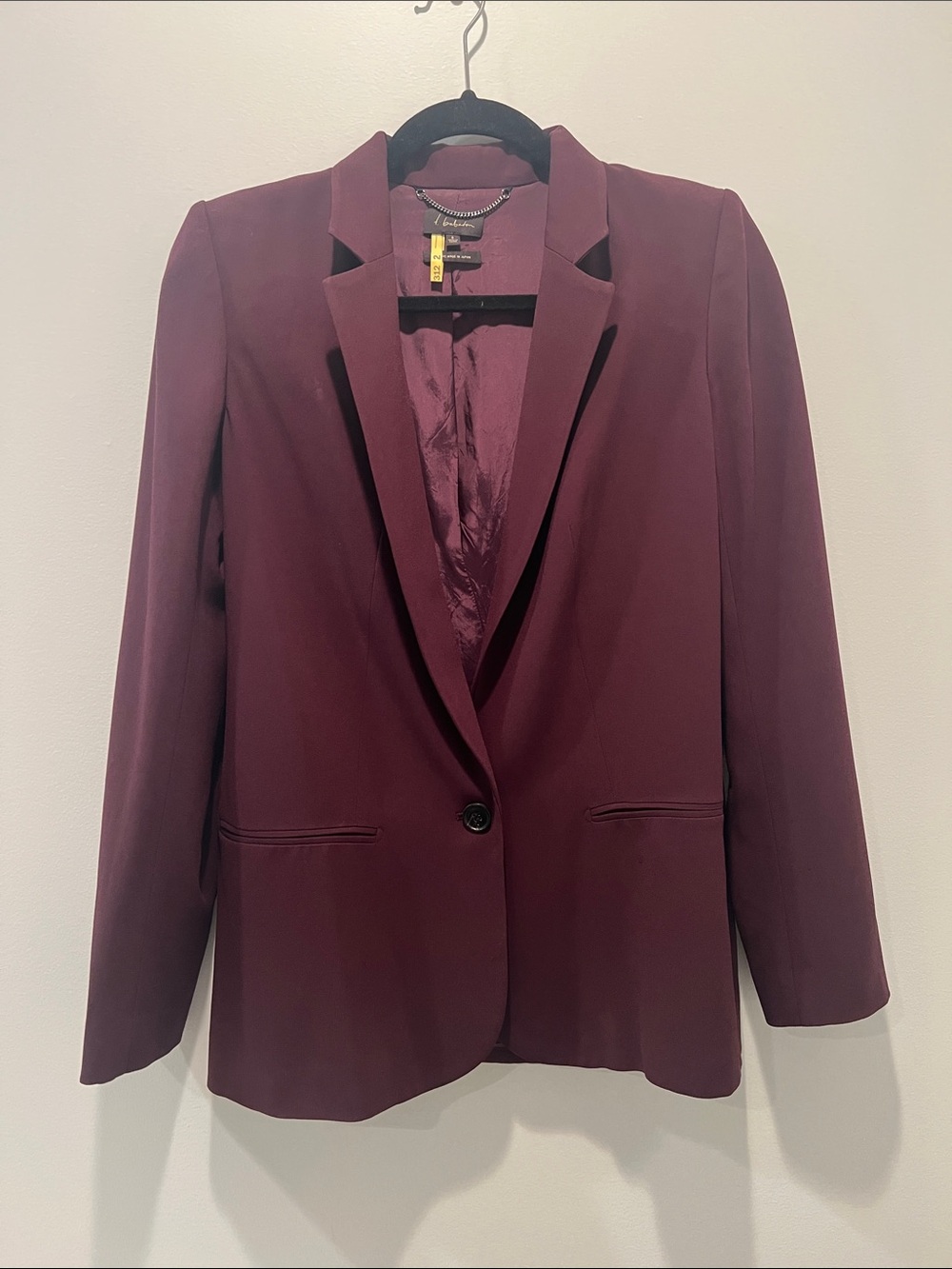Babaton size 0 burgundy single breasted blazer